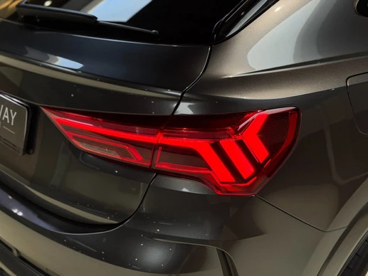 Audi RSQ3 - Afbeelding 15 van 30