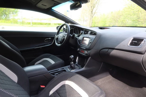 Kia ProCeed - Afbeelding 7 van 23