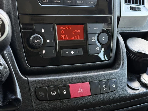 Peugeot Boxer - Afbeelding 17 van 20