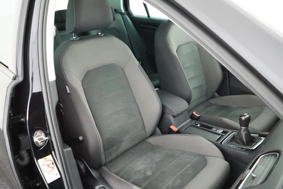 Volkswagen Golf - Afbeelding 2 van 30