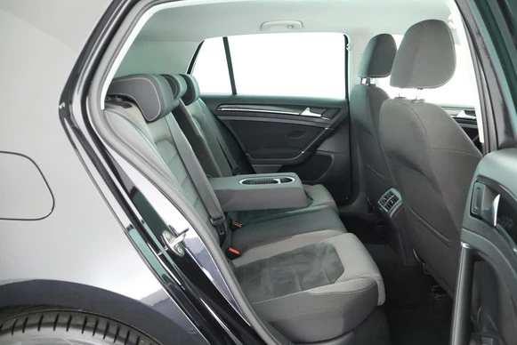 Volkswagen Golf - Afbeelding 9 van 30