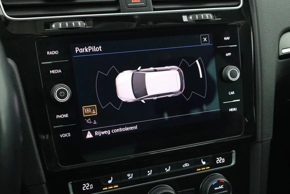 Volkswagen Golf - Afbeelding 19 van 30