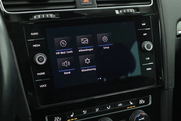 Volkswagen Golf - Afbeelding 24 van 30