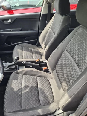 Kia Rio - Afbeelding 7 van 10