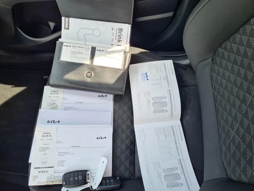 Kia Rio - Afbeelding 10 van 10