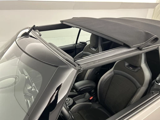 MINI Cooper S Cabrio - Afbeelding 29 van 30