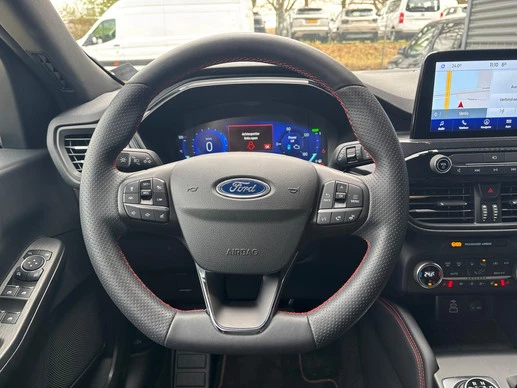 Ford Kuga - Afbeelding 18 van 30