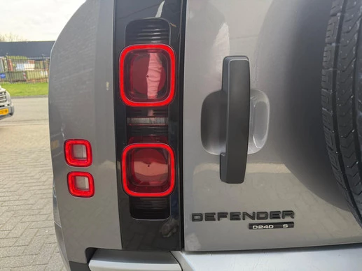 Land Rover Defender - Afbeelding 11 van 30