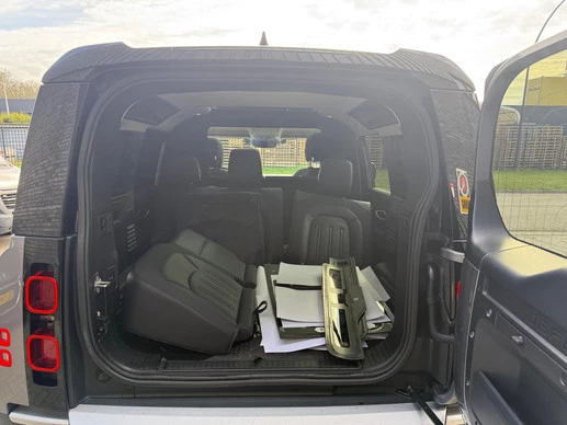 Land Rover Defender - Afbeelding 12 van 30