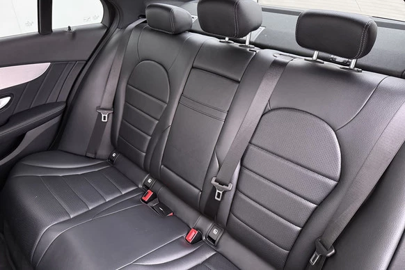 Mercedes-Benz C-Klasse - Afbeelding 11 van 30