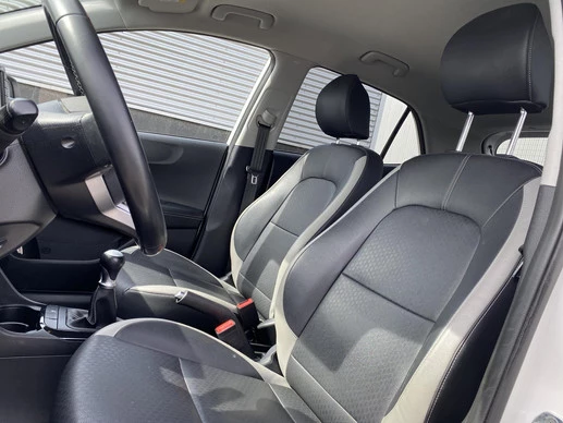 Kia Picanto - Afbeelding 21 van 30