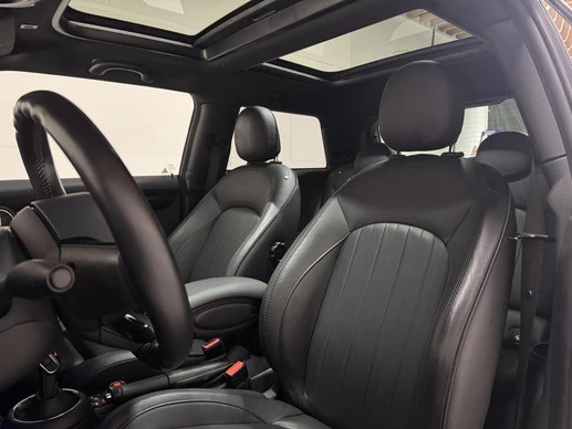 MINI Cooper - Afbeelding 18 van 30