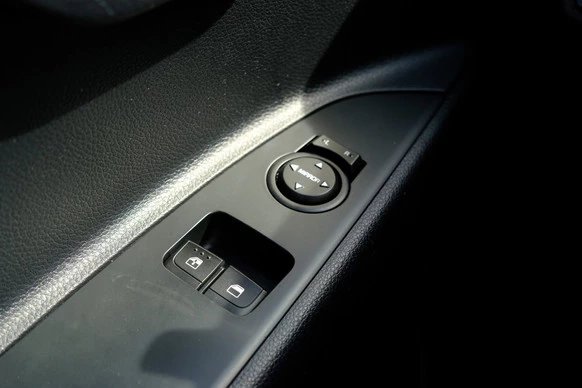 Kia Rio - Afbeelding 18 van 30