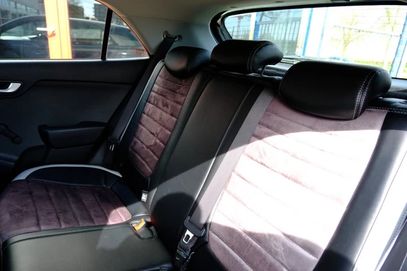 Kia Rio - Afbeelding 22 van 30