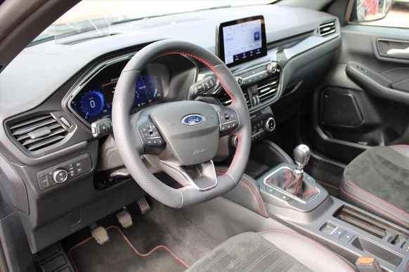 Ford Kuga - Afbeelding 9 van 30