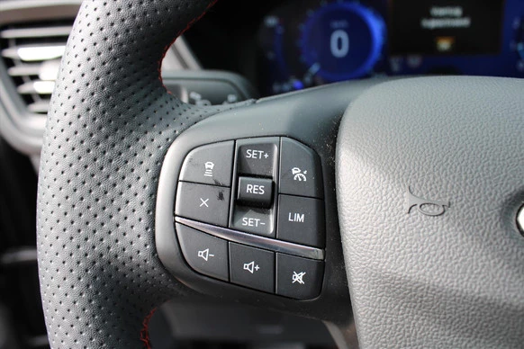 Ford Kuga - Afbeelding 11 van 30