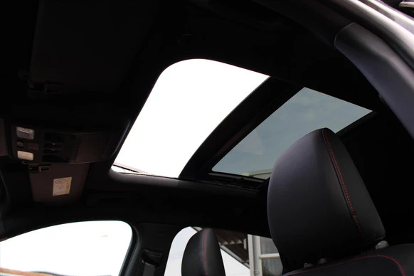 Ford Kuga - Afbeelding 15 van 30