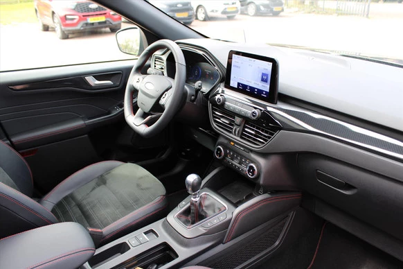 Ford Kuga - Afbeelding 21 van 30