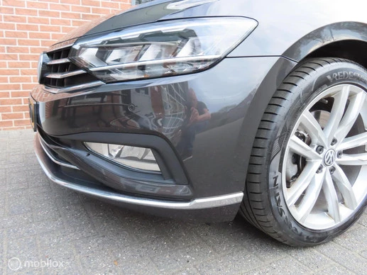 Volkswagen Passat - Afbeelding 15 van 30