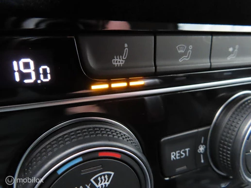 Volkswagen Passat - Afbeelding 25 van 30