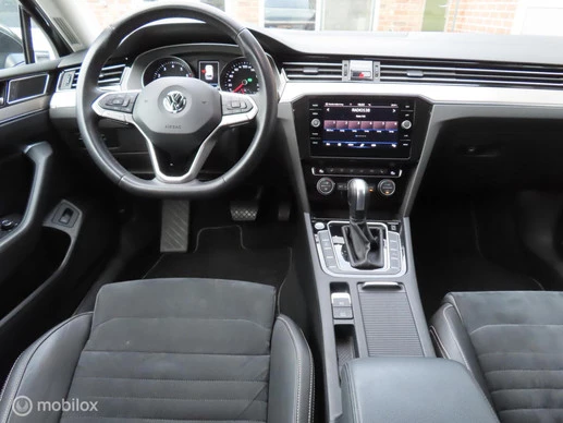 Volkswagen Passat - Afbeelding 26 van 30