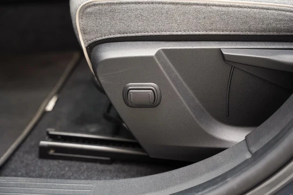 Renault Megane E-Tech - Afbeelding 10 van 30