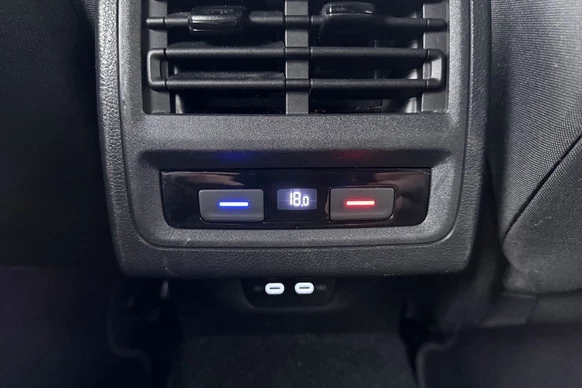 Volkswagen Golf - Afbeelding 16 van 30