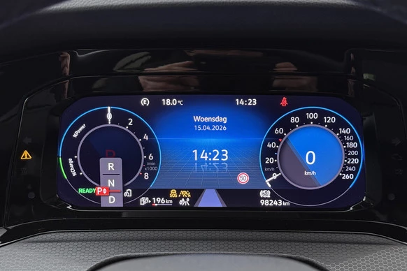 Volkswagen Golf - Afbeelding 21 van 30