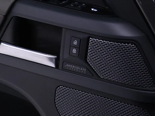 Land Rover Defender - Afbeelding 23 van 30