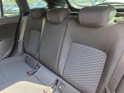 Opel Astra - Afbeelding 10 van 20