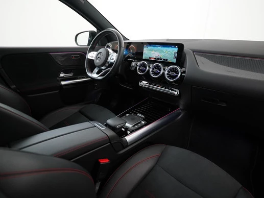 Mercedes-Benz GLA - Afbeelding 2 van 30
