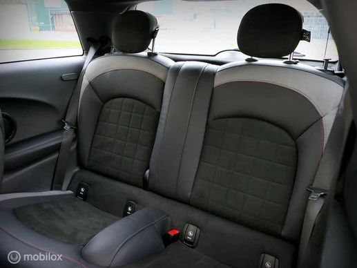 MINI Cooper S - Afbeelding 17 van 30