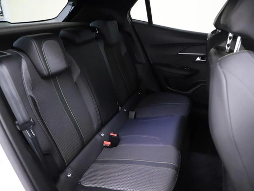 Peugeot e-2008 - Afbeelding 24 van 30