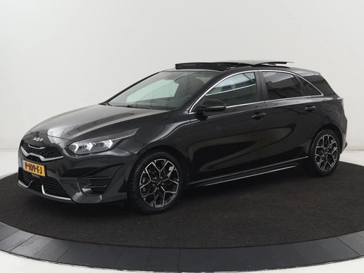 Kia Ceed - Afbeelding 1 van 30