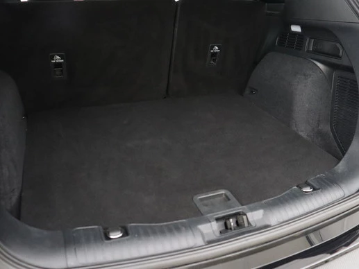 Ford Kuga - Afbeelding 13 van 30