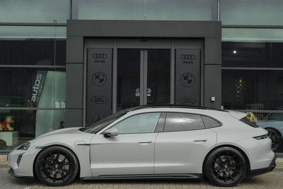 Porsche Taycan - Afbeelding 5 van 30