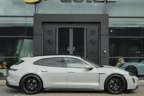 Porsche Taycan - Afbeelding 6 van 30