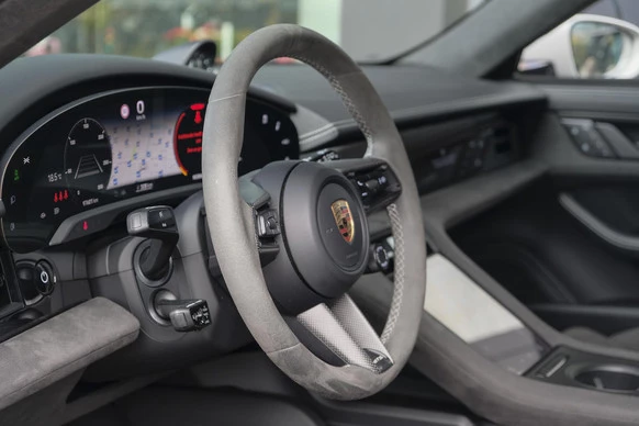 Porsche Taycan - Afbeelding 8 van 30