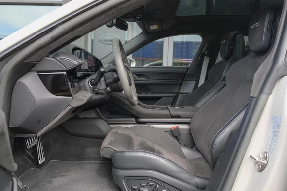 Porsche Taycan - Afbeelding 10 van 30