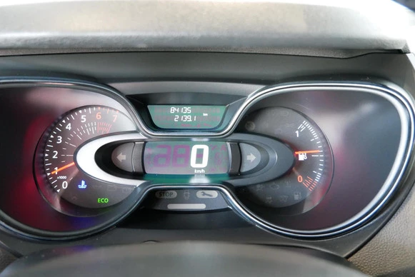 Renault Captur - Afbeelding 13 van 30