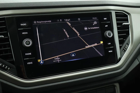 Volkswagen T-Roc - Afbeelding 20 van 30