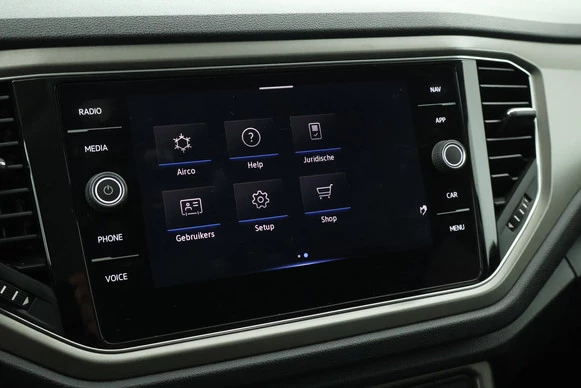 Volkswagen T-Roc - Afbeelding 24 van 30