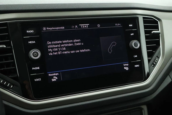 Volkswagen T-Roc - Afbeelding 28 van 30