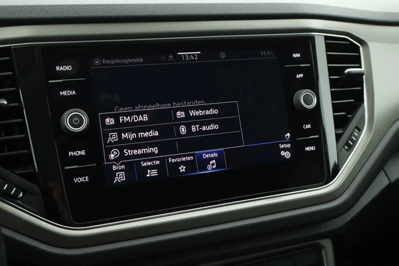 Volkswagen T-Roc - Afbeelding 29 van 30