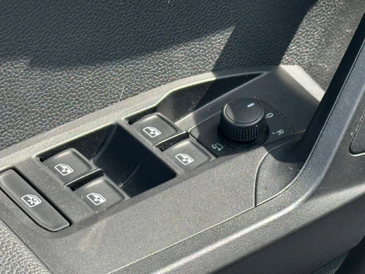 SEAT Arona - Afbeelding 8 van 28
