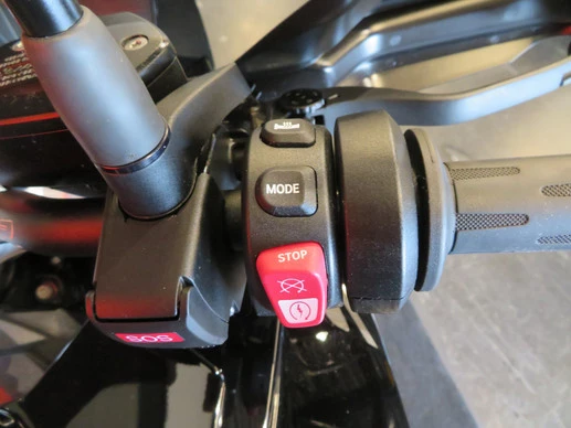 BMW S 1000 XR - Afbeelding 14 van 17