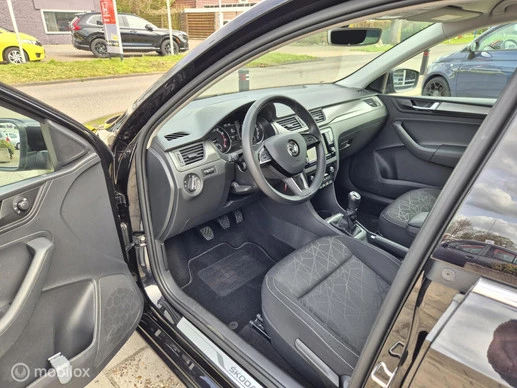 Škoda Rapid - Afbeelding 5 van 30