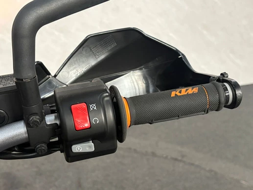 KTM 690 - Afbeelding 12 van 21
