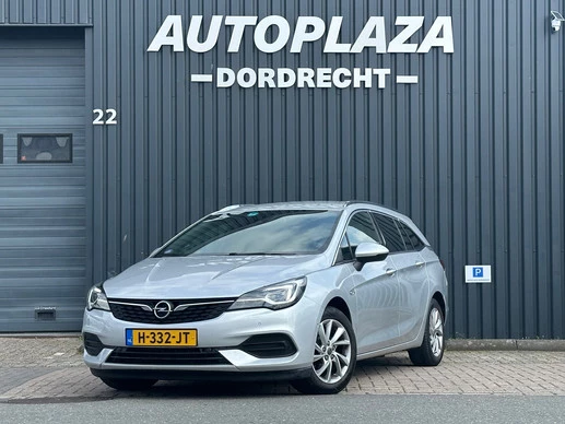 Opel Astra - Afbeelding 1 van 24
