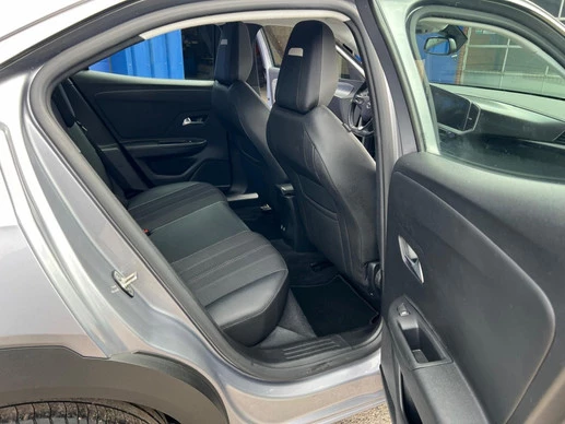 Opel Mokka-e - Afbeelding 13 van 30